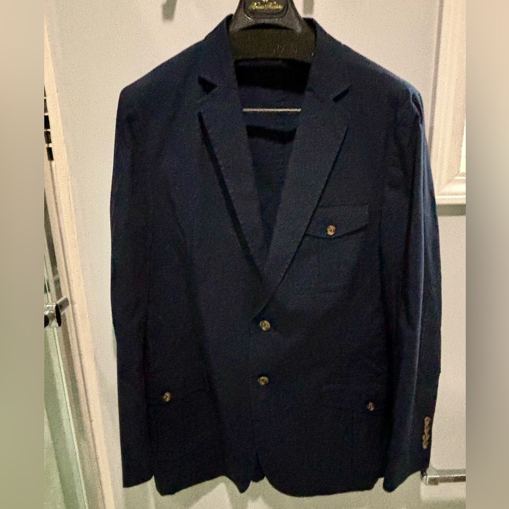 Brooks Brothers blazer in navy. Regent fit. Large.